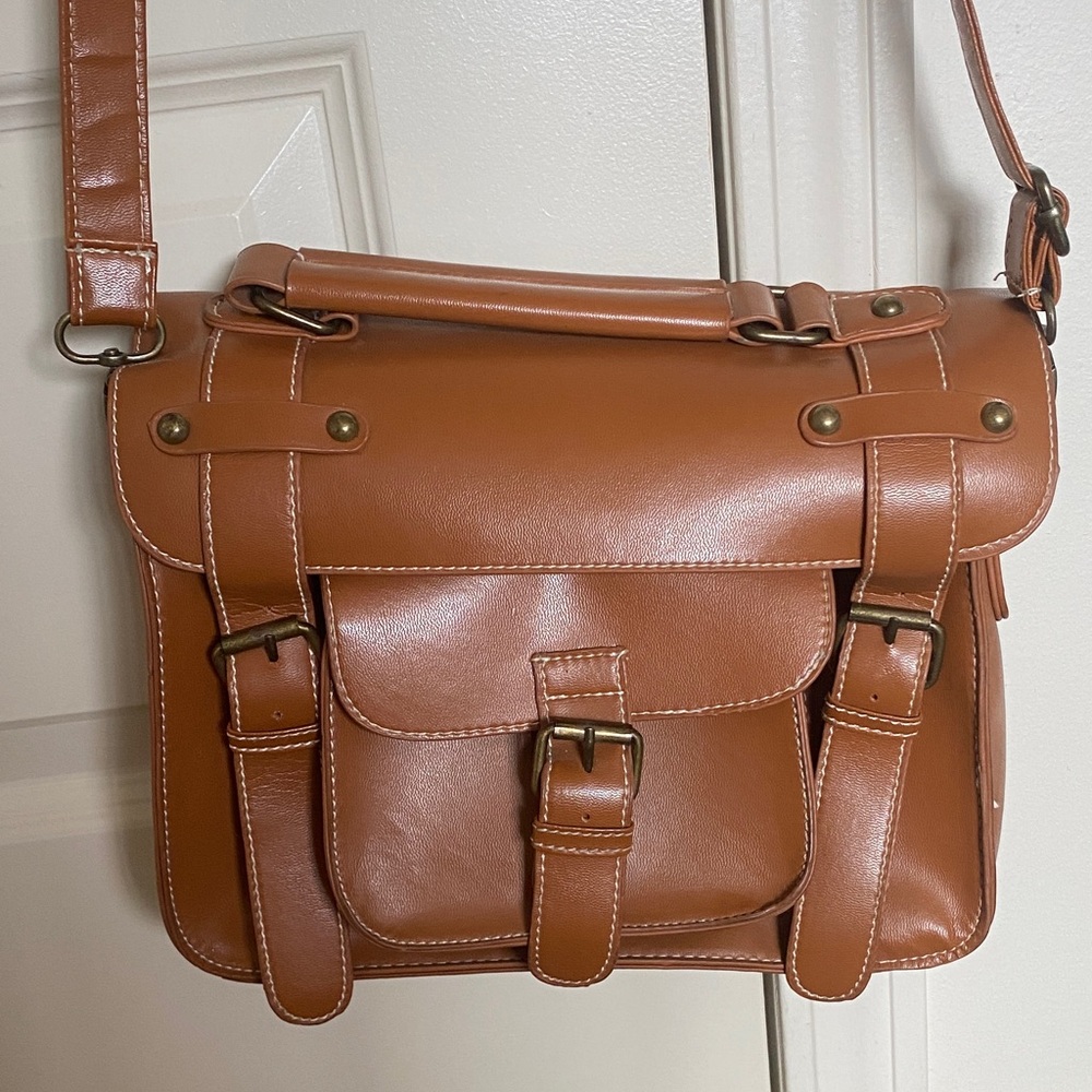 Classic Tan Faux Leather Messenger Bag